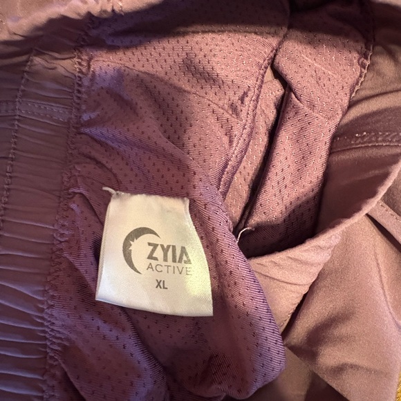 ZYIA Women's Purple Shorts - Picture 3 of 3